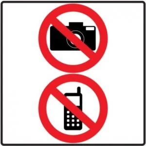 Telefones e Cameras não são aceites nos clubes de Swing e Saunas Liberais