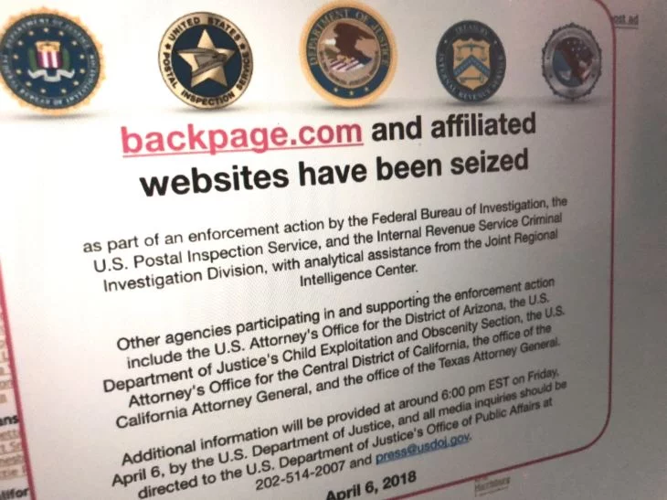 Imagem do Backpage.com fechado por censura imposta pelo governo dos EUA